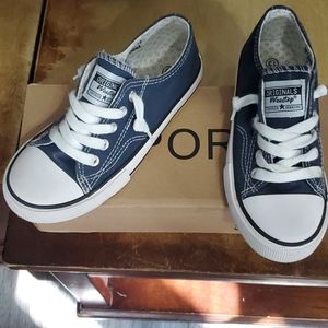 Kids shoes